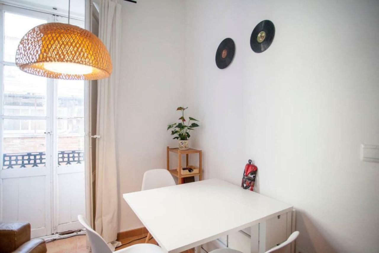 Luminous & Cosy Down Town Apartment Valenza Esterno foto